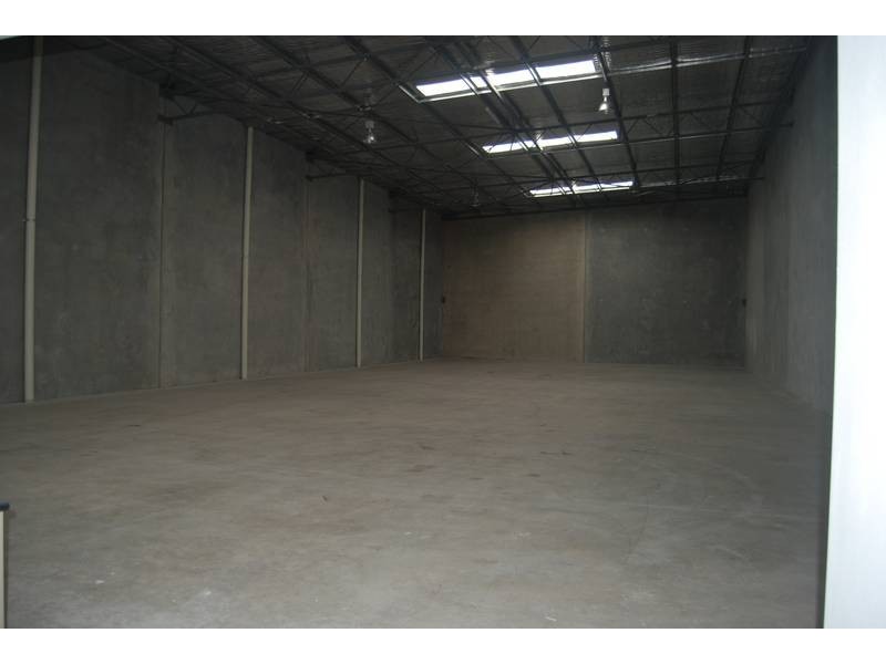 919 Hammond Road, Cockburn Central WA 6164