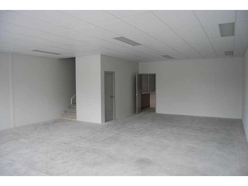 919 Hammond Road, Cockburn Central WA 6164