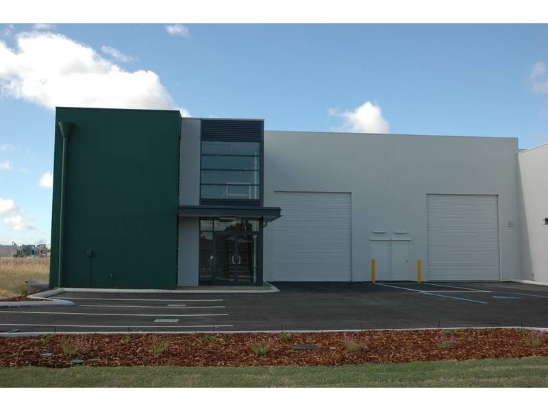 2/451 Yangebup Road, Yangebup WA 6164