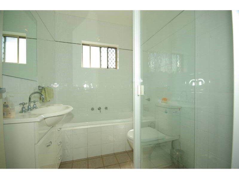 2/18-20 Terry Rd, Eastwood NSW 2122