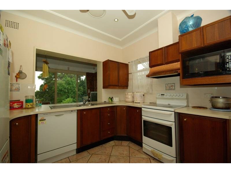 88 Bellevue Avenue, Denistone NSW 2114