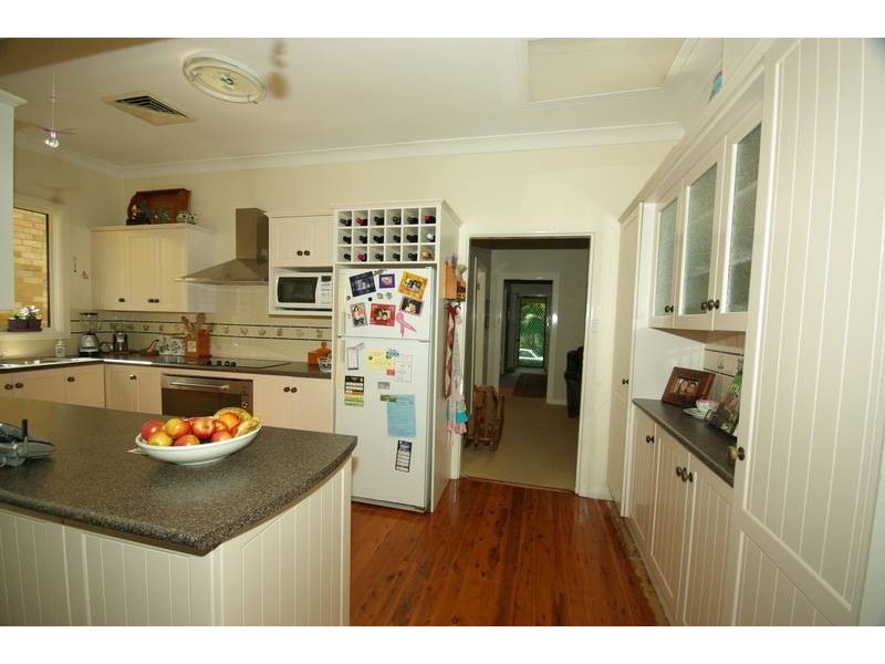 8 Wayella St, West Ryde NSW 2114