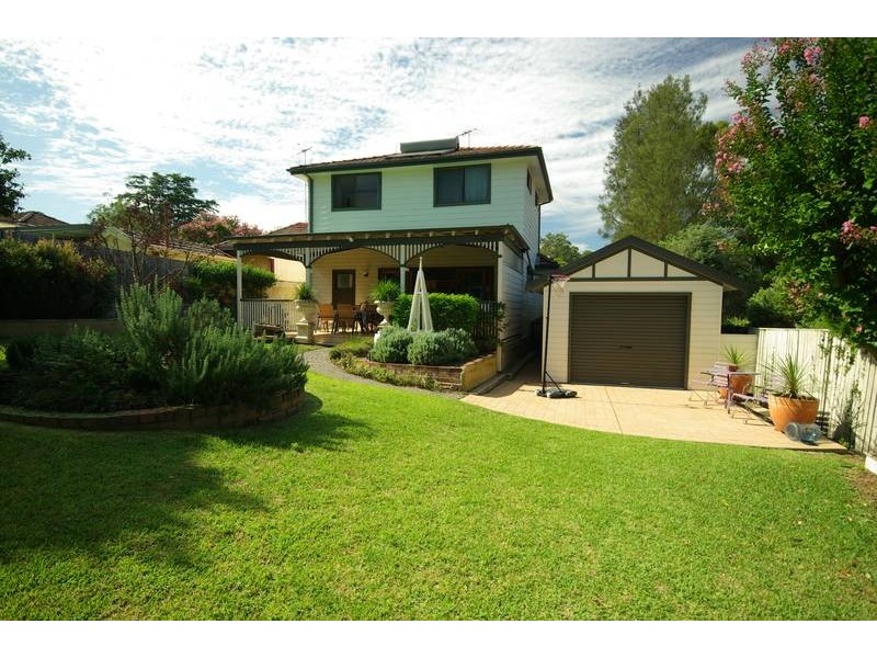 8 Wayella St, West Ryde NSW 2114