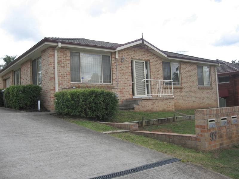 1/93 Metella Rd, Toongabbie NSW 2146