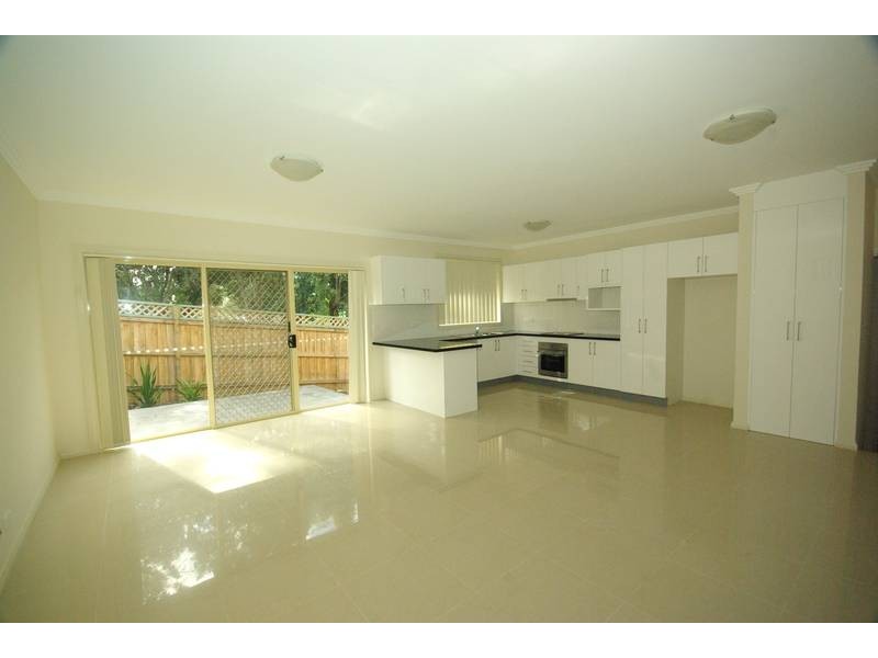 3/10-12 Olive Street, Denistone East NSW 2112