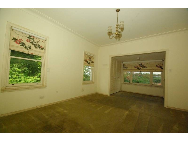 11 Third Avenue, Eastwood NSW 2122