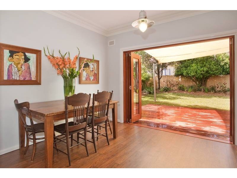 2 Glenayr Avenue, West Ryde NSW 2114
