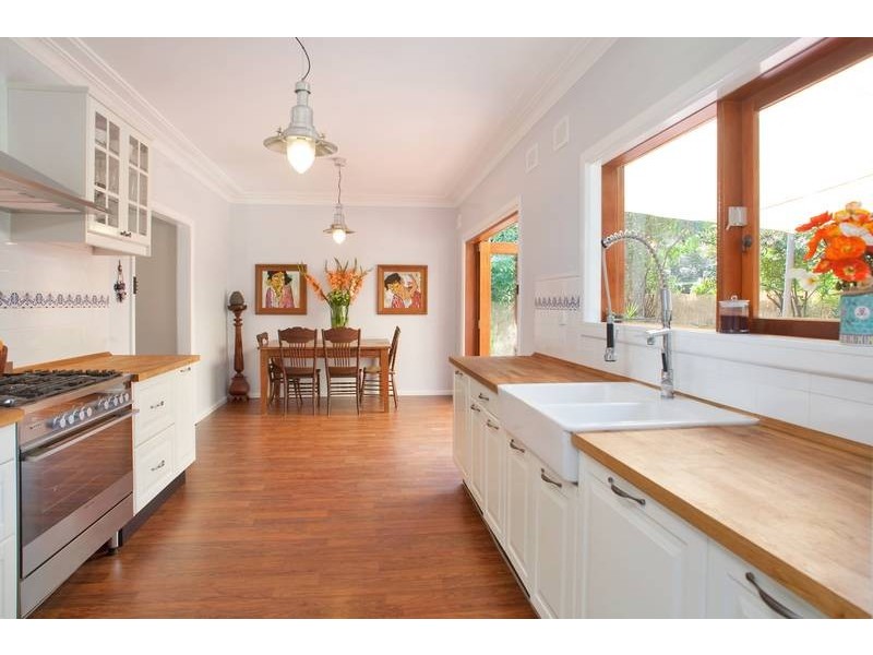 2 Glenayr Avenue, West Ryde NSW 2114