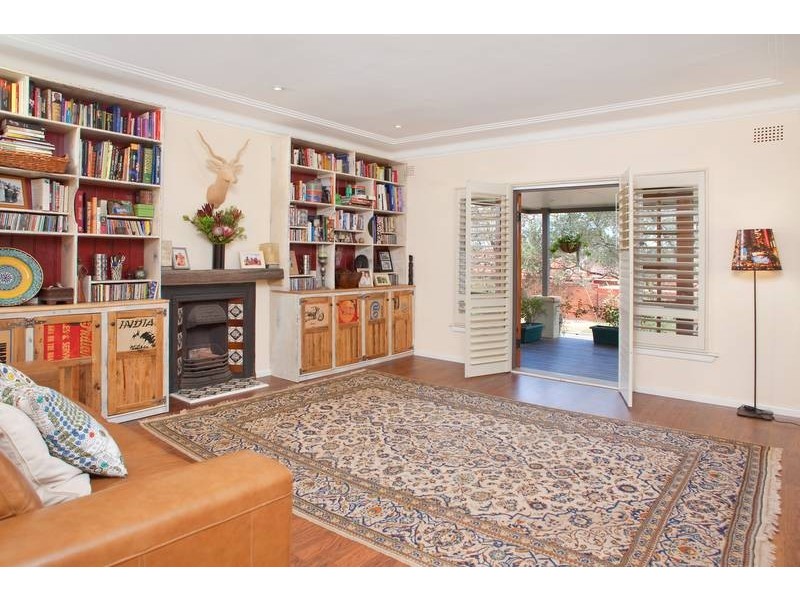 2 Glenayr Avenue, West Ryde NSW 2114