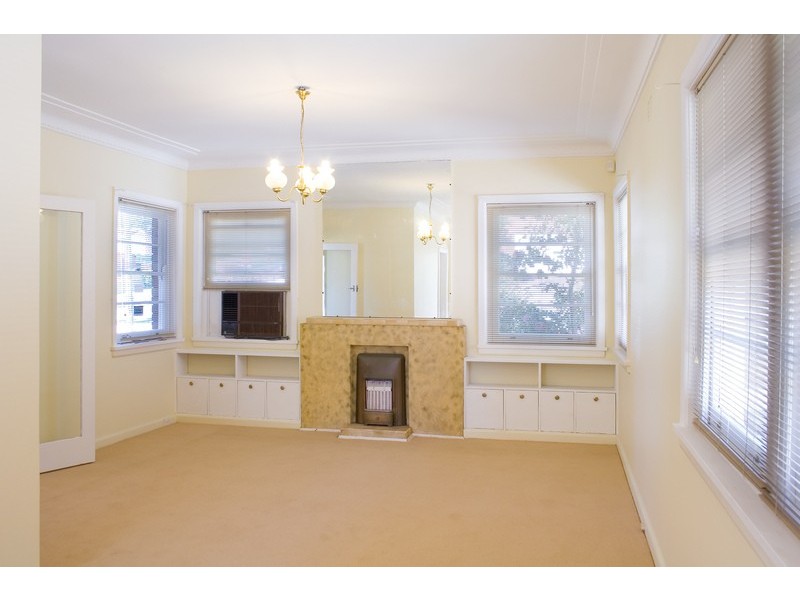 19 Sybil St, Eastwood NSW 2122