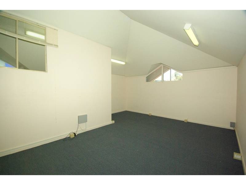 9/27 Bank St, Meadowbank NSW 2114