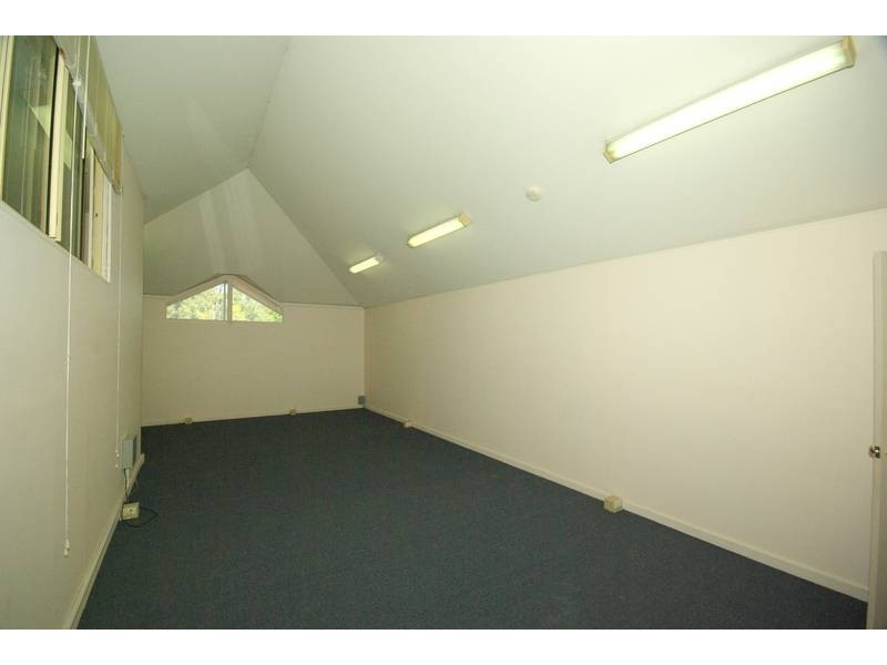 9/27 Bank St, Meadowbank NSW 2114