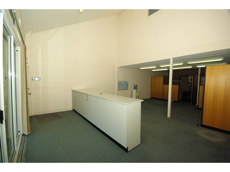 9/27 Bank St, Meadowbank NSW 2114