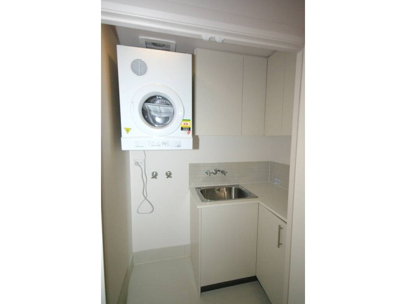 27/2 Underdale Lane, Meadowbank NSW 2114