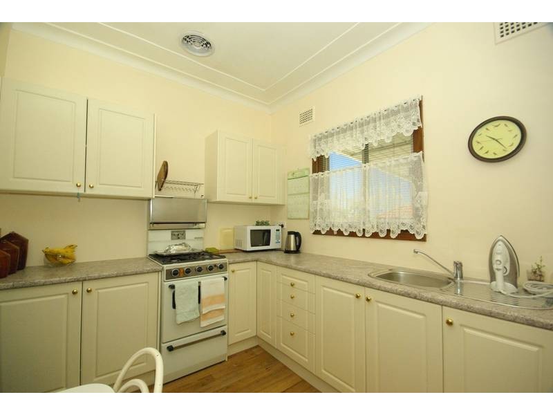 14 Boronia Avenue, Ermington NSW 2115