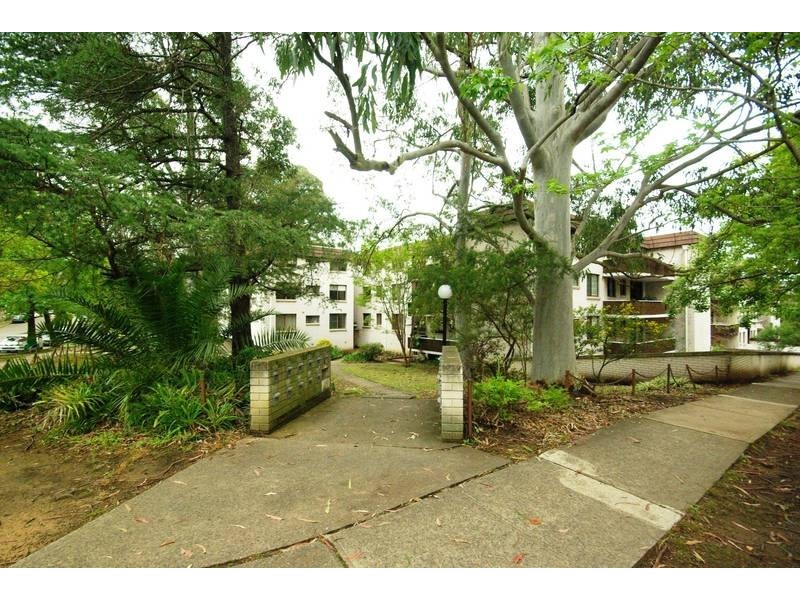 15/2-4 Lachlan Avenue, Macquarie Park NSW 2113