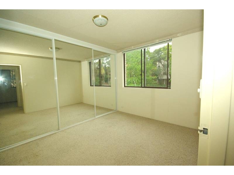 15/2-4 Lachlan Avenue, Macquarie Park NSW 2113