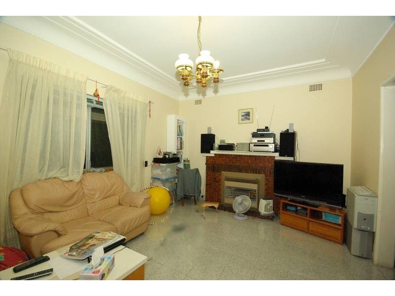 62 Rutledge St, Eastwood NSW 2122