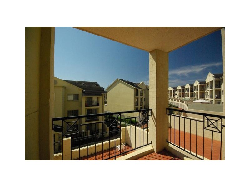 80/6-8 Nile Close, Marsfield NSW 2122