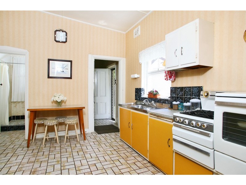 72 Tarrants Avenue, Eastwood NSW 2122