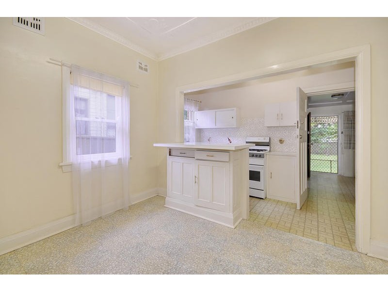 27 Alpha Road, Willoughby NSW 2068