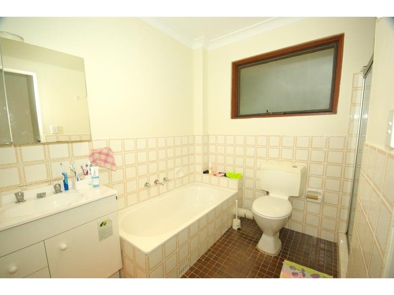 2/14-18 Busaco Rd, Marsfield NSW 2122
