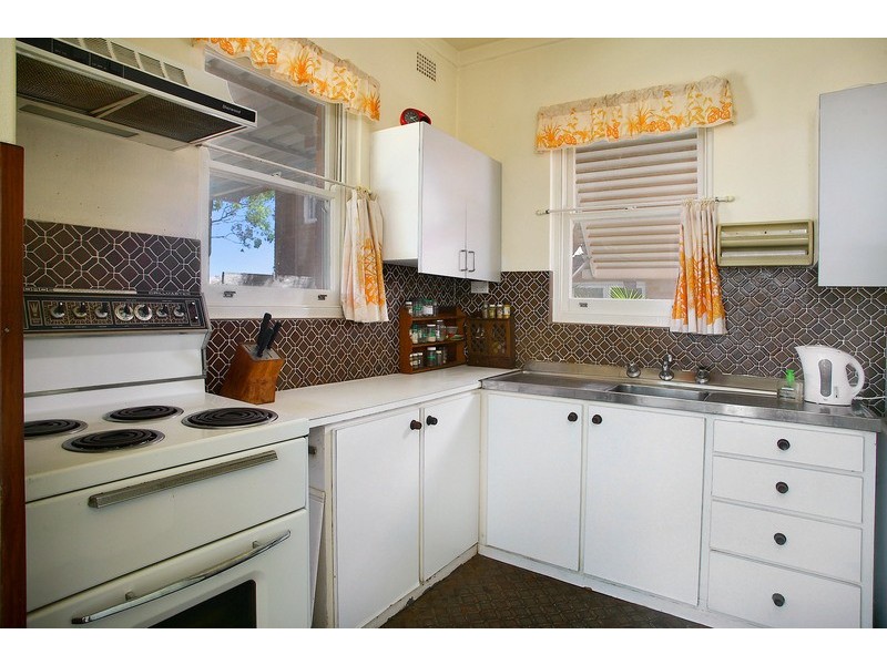 11 Ferrabetta St, Eastwood NSW 2122