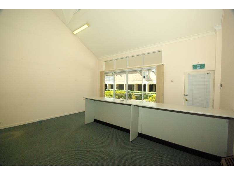 8A-9/27 Bank St, Meadowbank NSW 2114