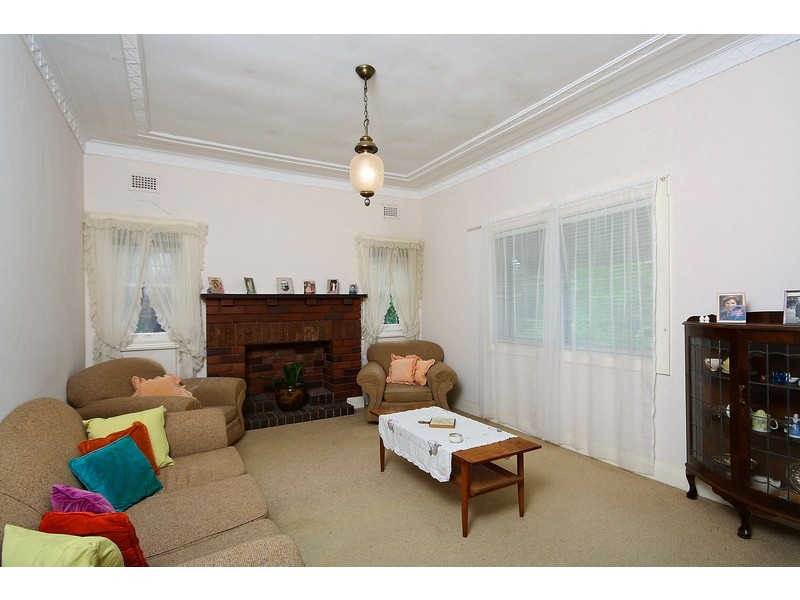 50 Chatham Road, Denistone NSW 2114