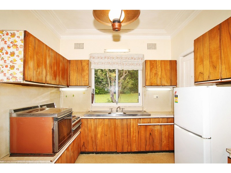 28 Burmah Road, Denistone NSW 2114