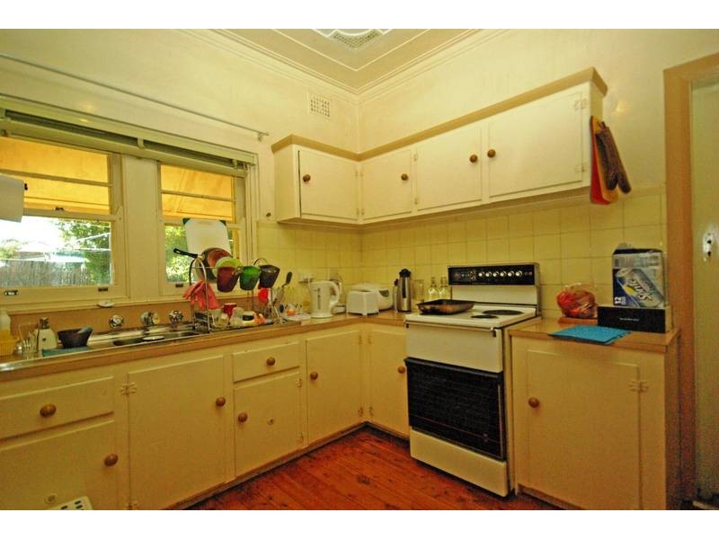 18 Harrison Ave, Eastwood NSW 2122