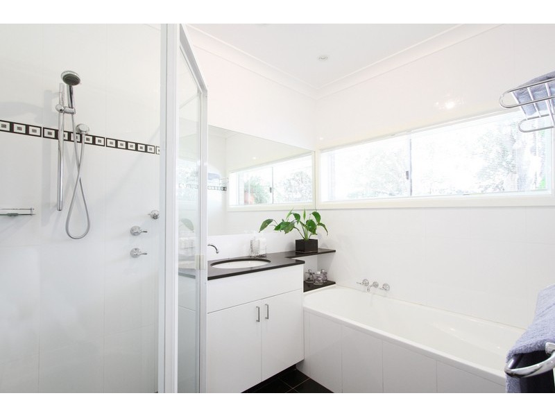 8 Vera Street, Eastwood NSW 2122