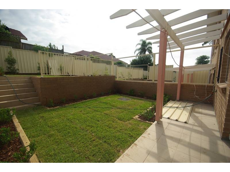 4 Dean Crescent, Ermington NSW 2115