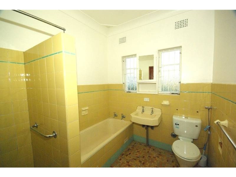 21 Oakes Avenue, Eastwood NSW 2122