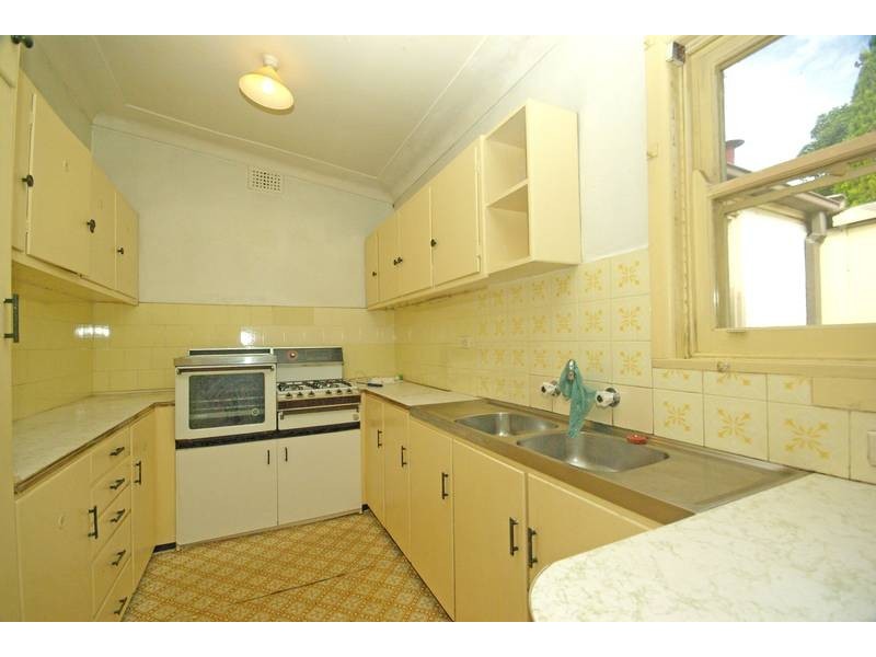 162 Shaftsbury Road, Eastwood NSW 2122