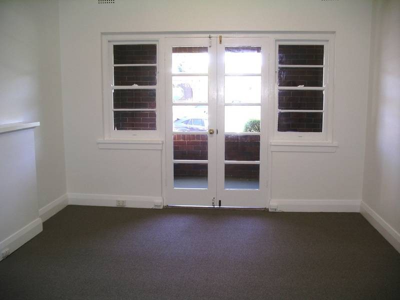 2/37 Railway Pde, Eastwood NSW 2122