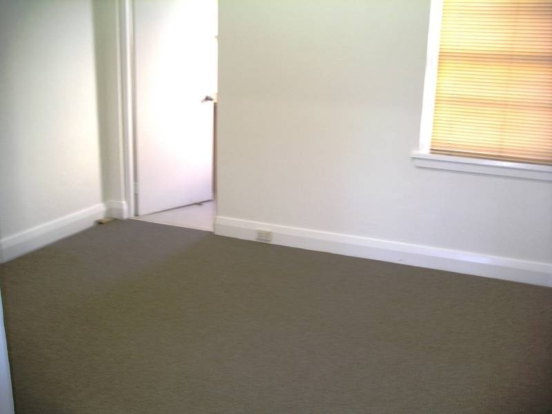 2/37 Railway Pde, Eastwood NSW 2122