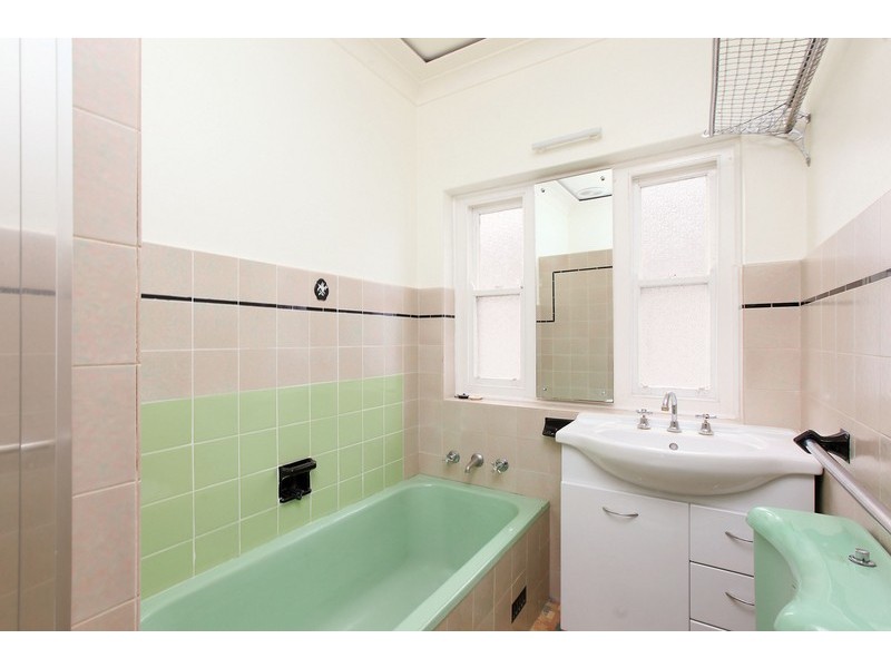 30 Russell St, Denistone East NSW 2112