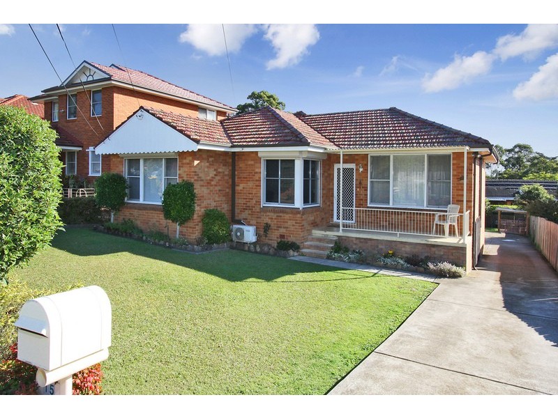 15 Waratah St, Eastwood NSW 2122