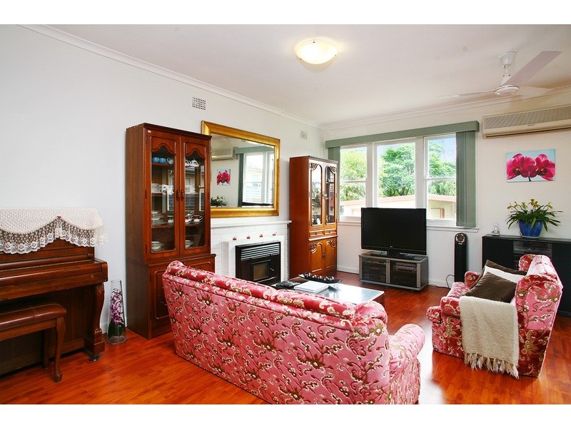 31a Milton Ave, Eastwood NSW 2122