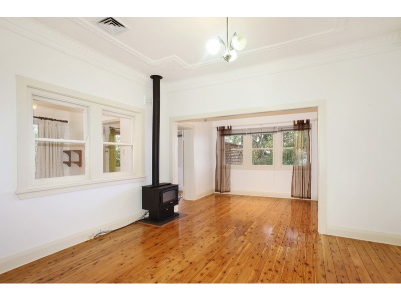 40 CLANWILLIAM STREET, Eastwood NSW 2122