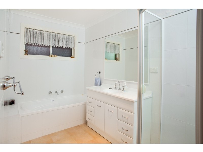 42 Tallwood Drive, North Rocks NSW 2151