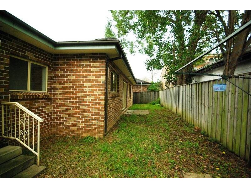 8a Marsden Road, West Ryde NSW 2114