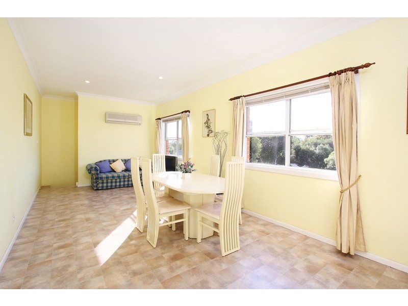 15 Waratah St, Eastwood NSW 2122