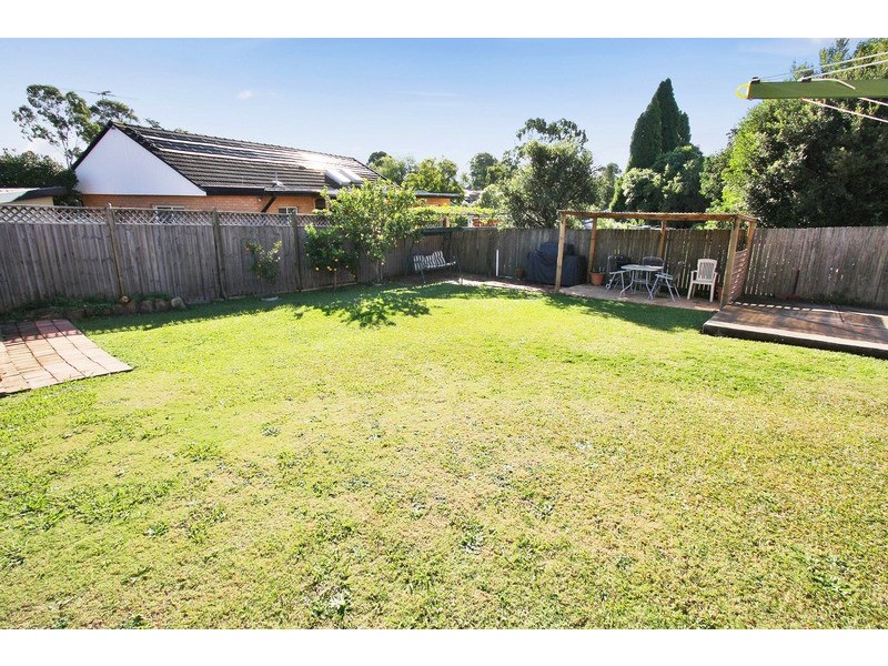 15 Waratah St, Denistone East NSW 2112