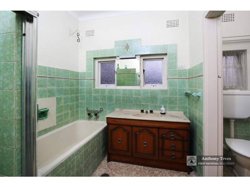 16 Chatham Road, West Ryde NSW 2114