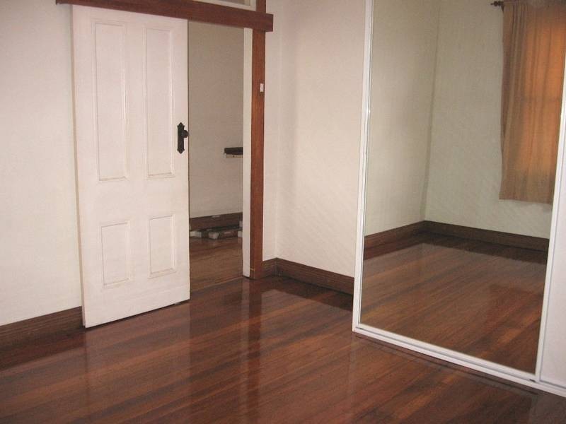 12a Darvall Rd, Eastwood NSW 2122