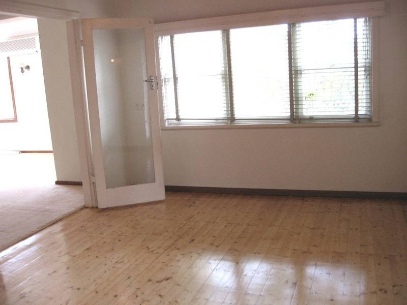 12a Darvall Rd, Eastwood NSW 2122