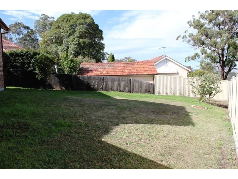 1 Allars St, Denistone West NSW 2114