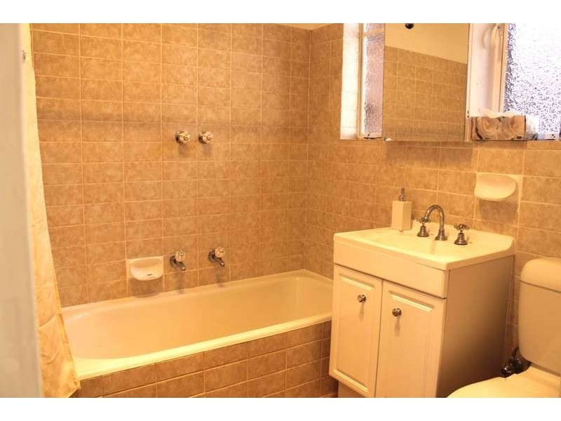 1 Allars St, Denistone West NSW 2114